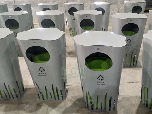 創(chuàng)意異形金屬垃圾桶欣方圳工廠(chǎng)生產(chǎn)圖