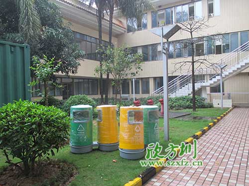 韶關物業(yè)分類玻璃鋼垃圾桶，提升社區(qū)好環(huán)境。